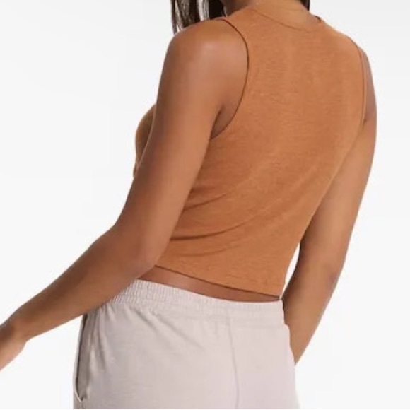 Vuori Womens Tank Top Cove High Neck - Picture 2 of 5